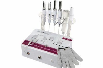 Аппарат с микротоковыми перчатками BS-220: микротоковая терапия и RF-лифтинг в одном устройстве