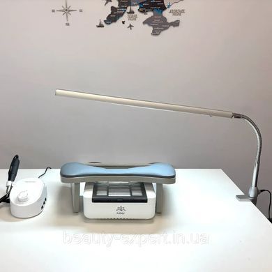 Поворотная LED-лампа Flexi-Arm 6028 с зажимом, 8 Вт для мастеров косметологов студентов офиса